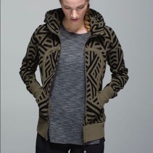 Lululemon Scuba Green/Black Zipper Hooded Jacket 4